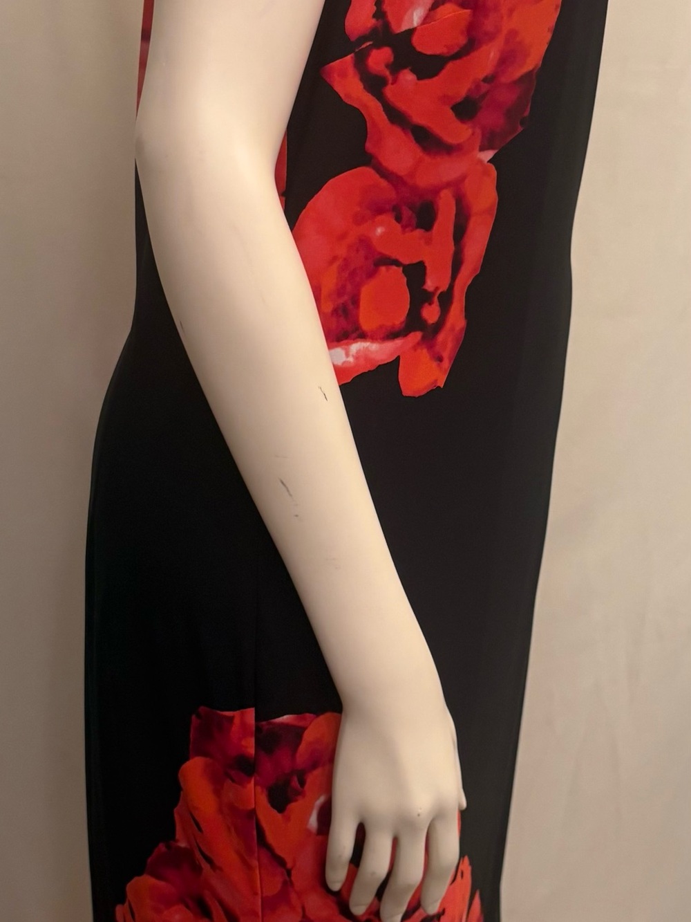 Cache Black Midi Dress with Red Floral Panels - Picture 3 of 6